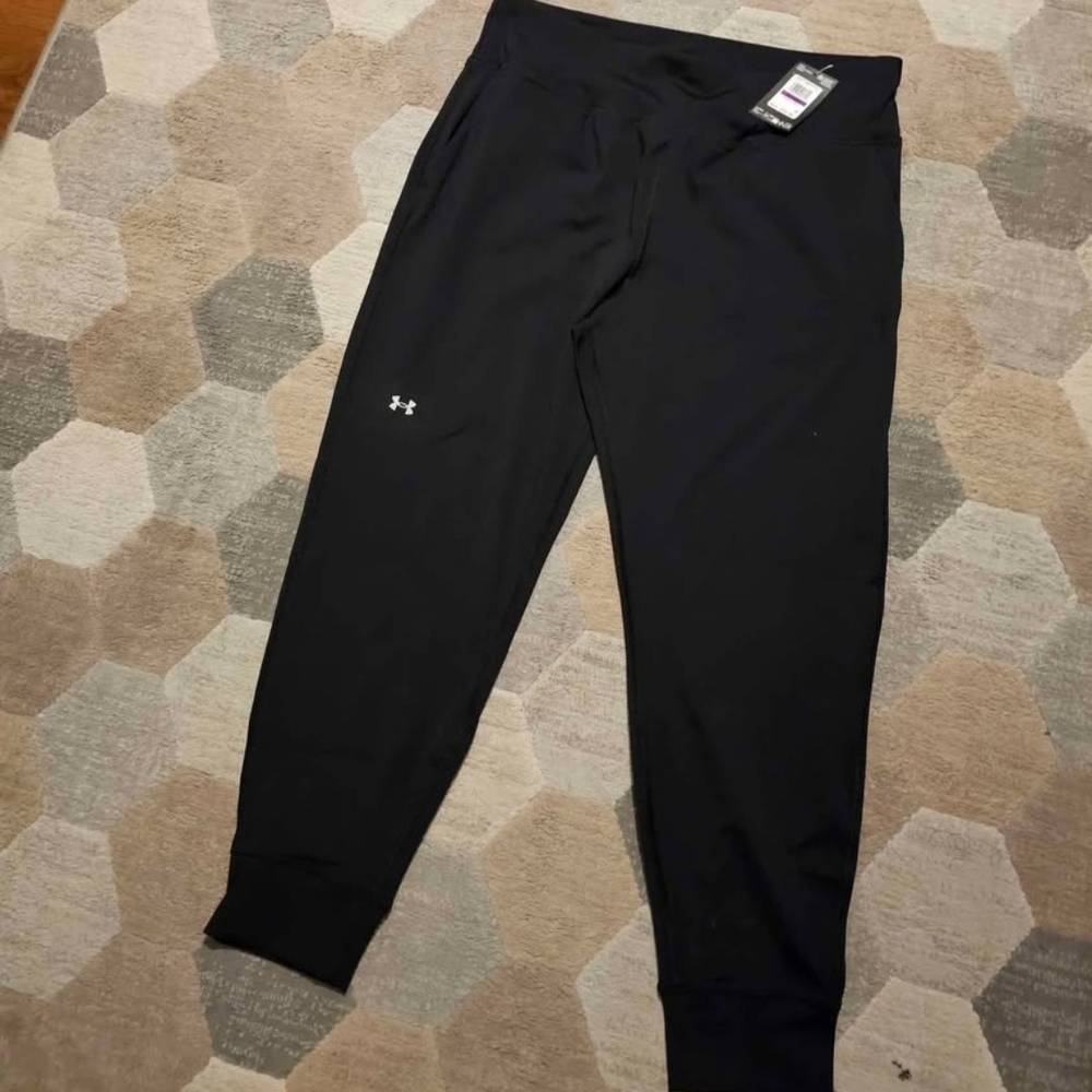 Womens Under Armour Black Athletic Pants